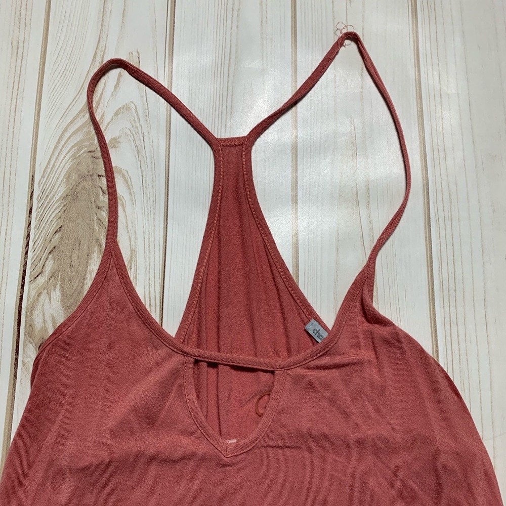 Mauve Pink Racerback Tank Top w Keyhole - Picture 2 of 5